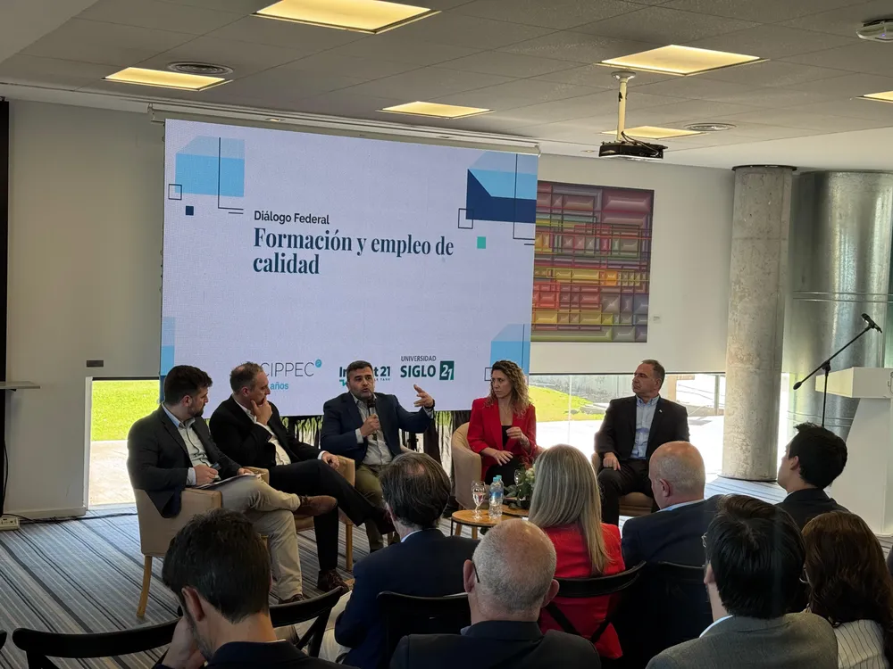 WhatsApp Image 2025-09-23 at 17.41.56