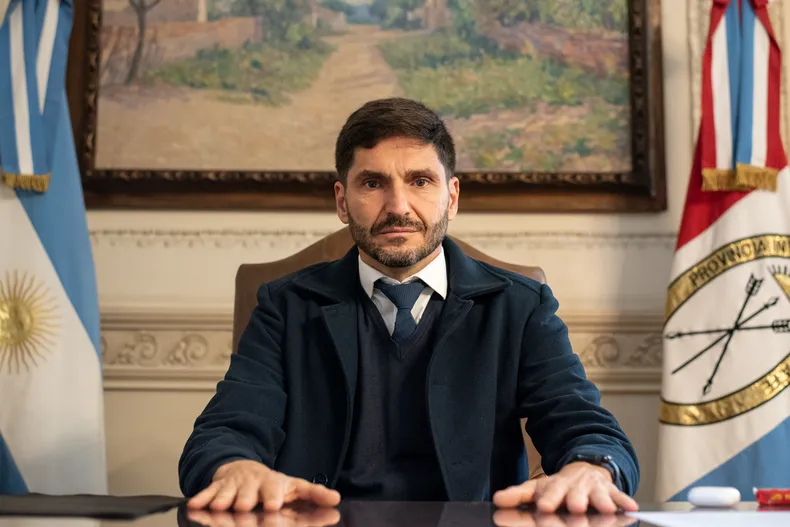 letra-p-maximiliano-pullaro_-32jpg