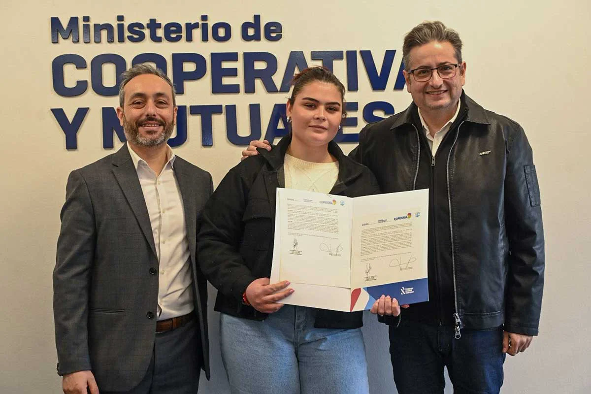 25-06-(2)-coop-mutuales